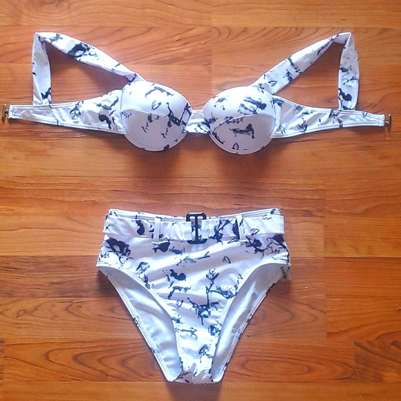 Shein high waisted marble bikini 👙 BNWOT size sm - Picture 5 of 6